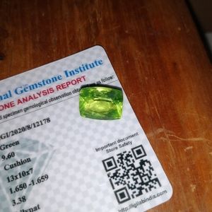 9.6 ct. Natural Peridot cushion cut